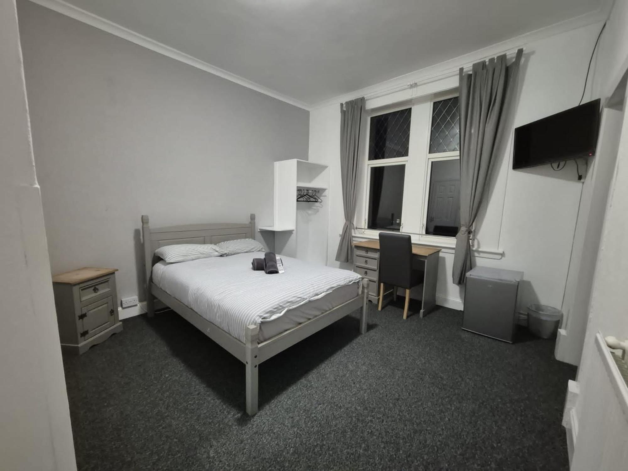 The Queens Hotel Cardenden Esterno foto